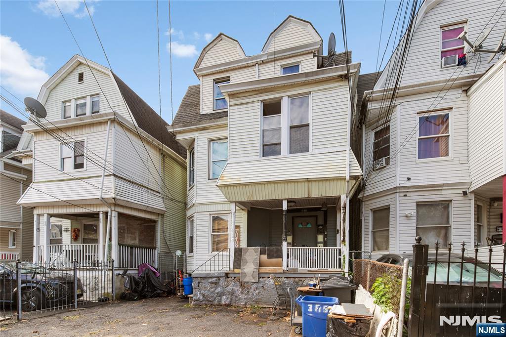 194 N 11th Street - Photo 3