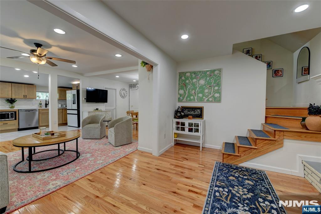 63 Terrace Avenue - Photo 5