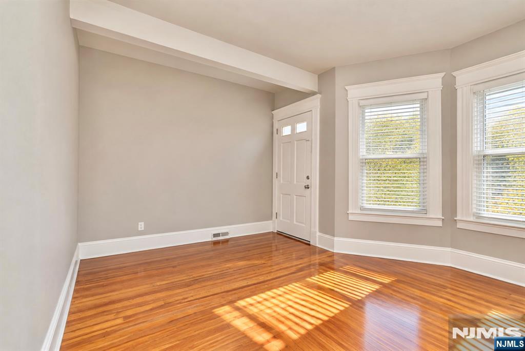 1 Bell Street - Photo 4