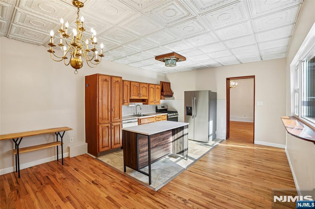 483 Jersey Avenue 3 - Photo 5