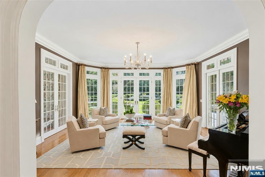 114 Anderson Avenue - Photo 5