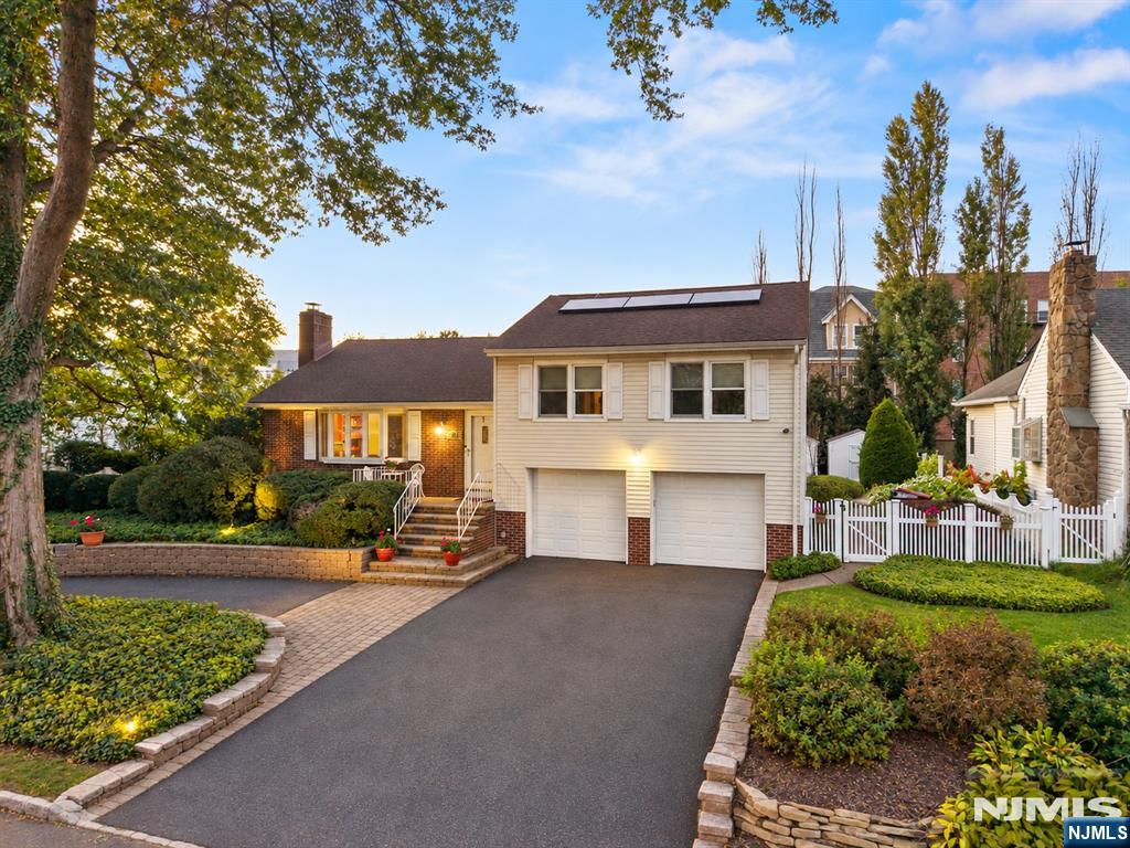 21 Ravine Avenue - Photo 2
