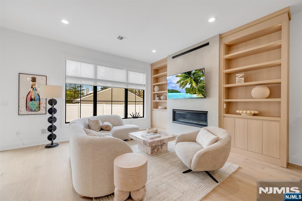 45 Feldman Court - Photo 4