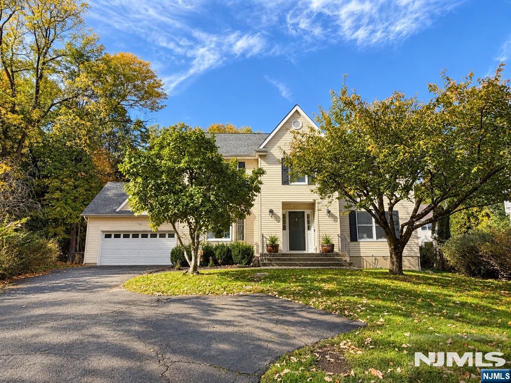 35 Parkway - Photo 1