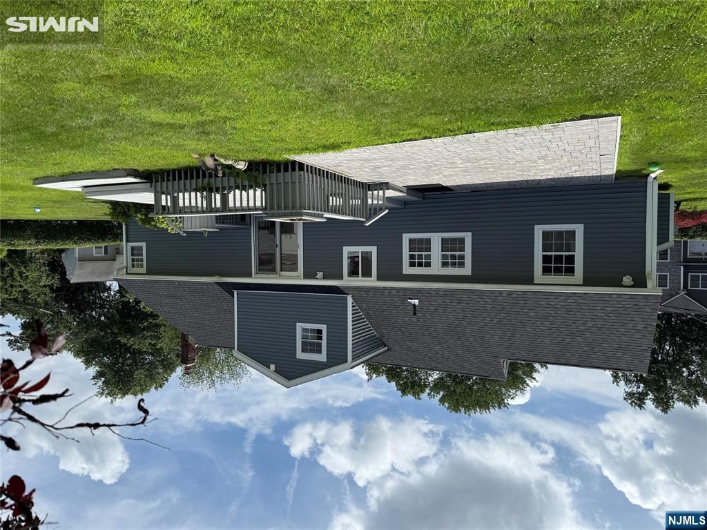 987 Pleasant Drive - Photo 2