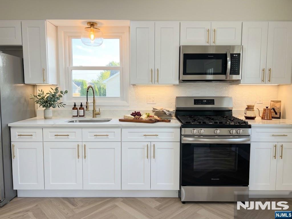 141 Lee Street 2 - Photo 1