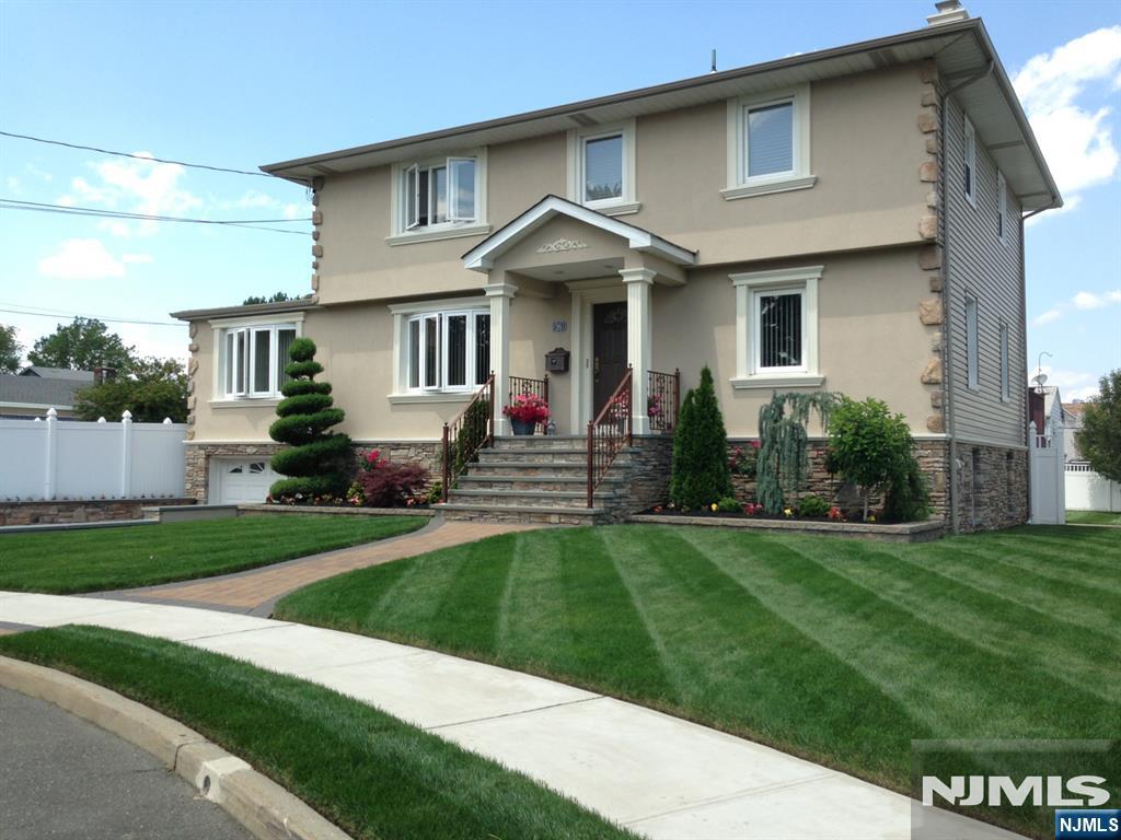 16 Park Street - Photo 2