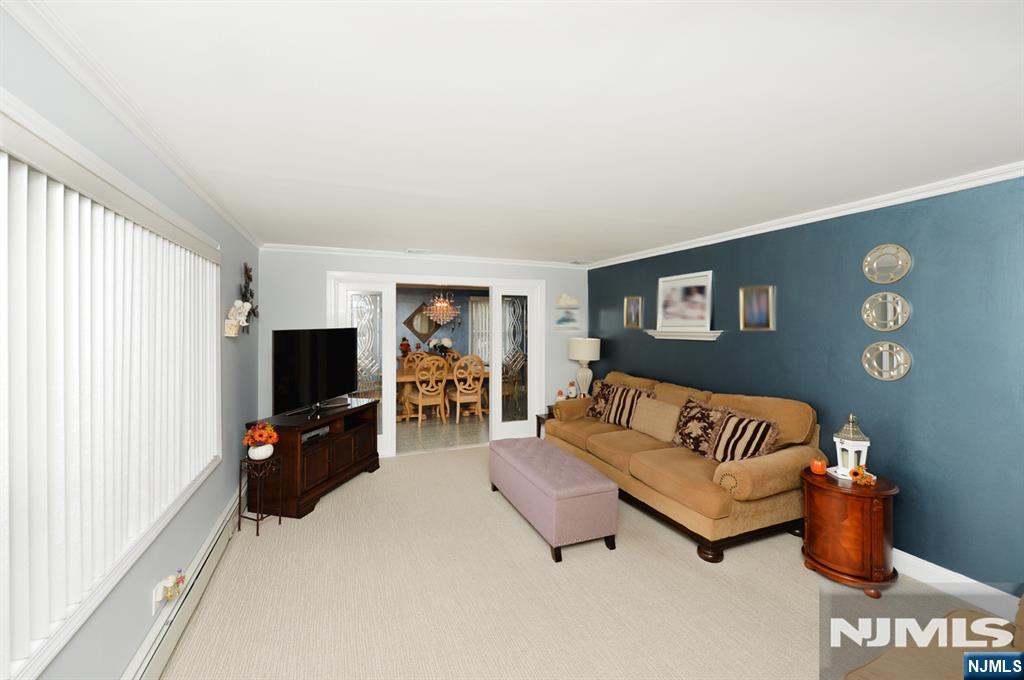16 Park Street - Photo 4