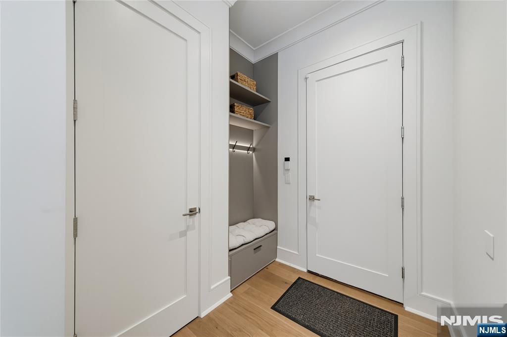 16-18 Paris Avenue #1 — photo 15