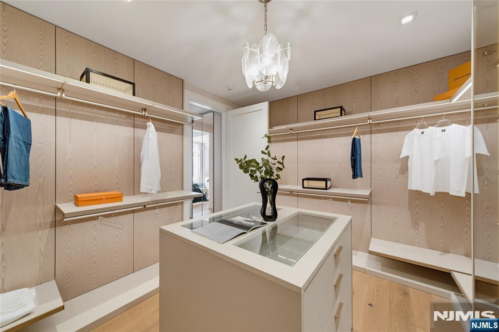 16-18 Paris Avenue #1 — photo 30