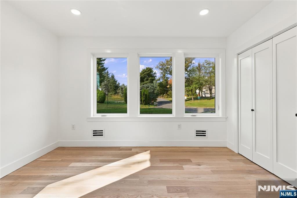1620 Raritan Road — photo 14