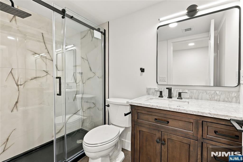 1620 Raritan Road — photo 35