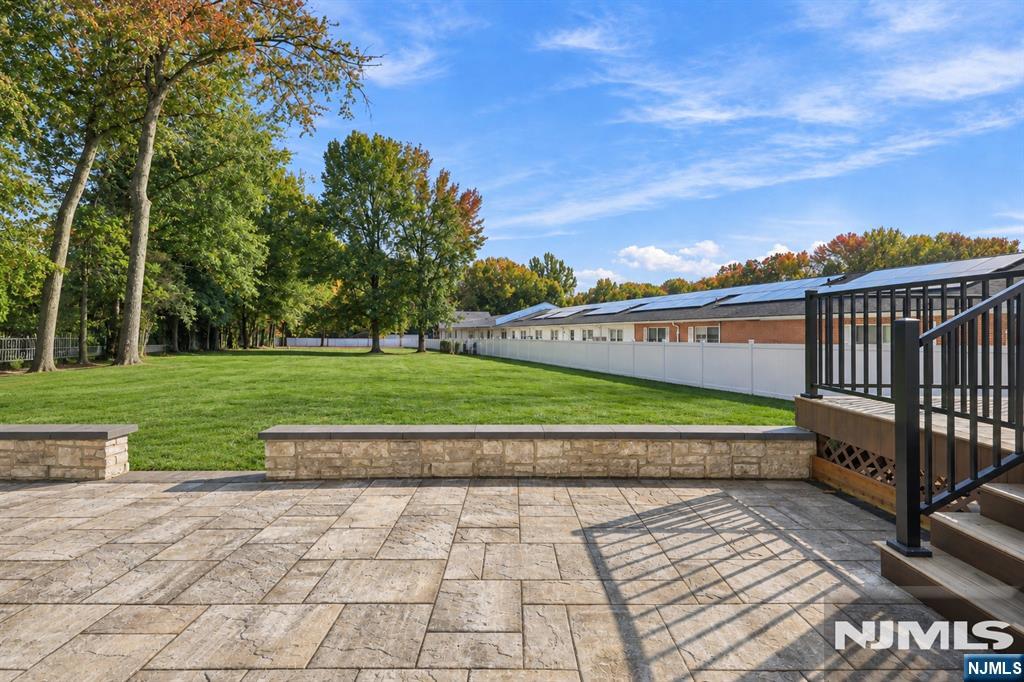 1620 Raritan Road — photo 38