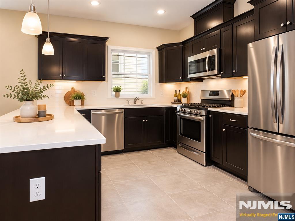 158 Grant Avenue 2 - Photo 5
