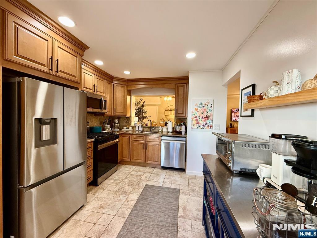 3006 Tudor Drive - Photo 5