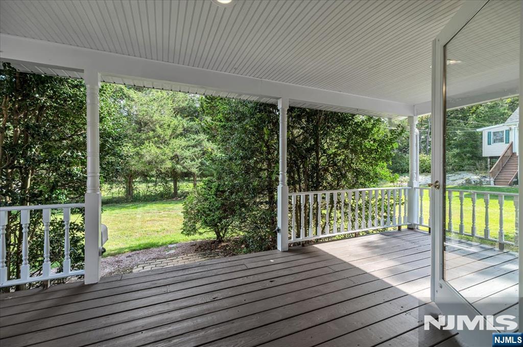 47-49 Furnace Avenue - Photo 4