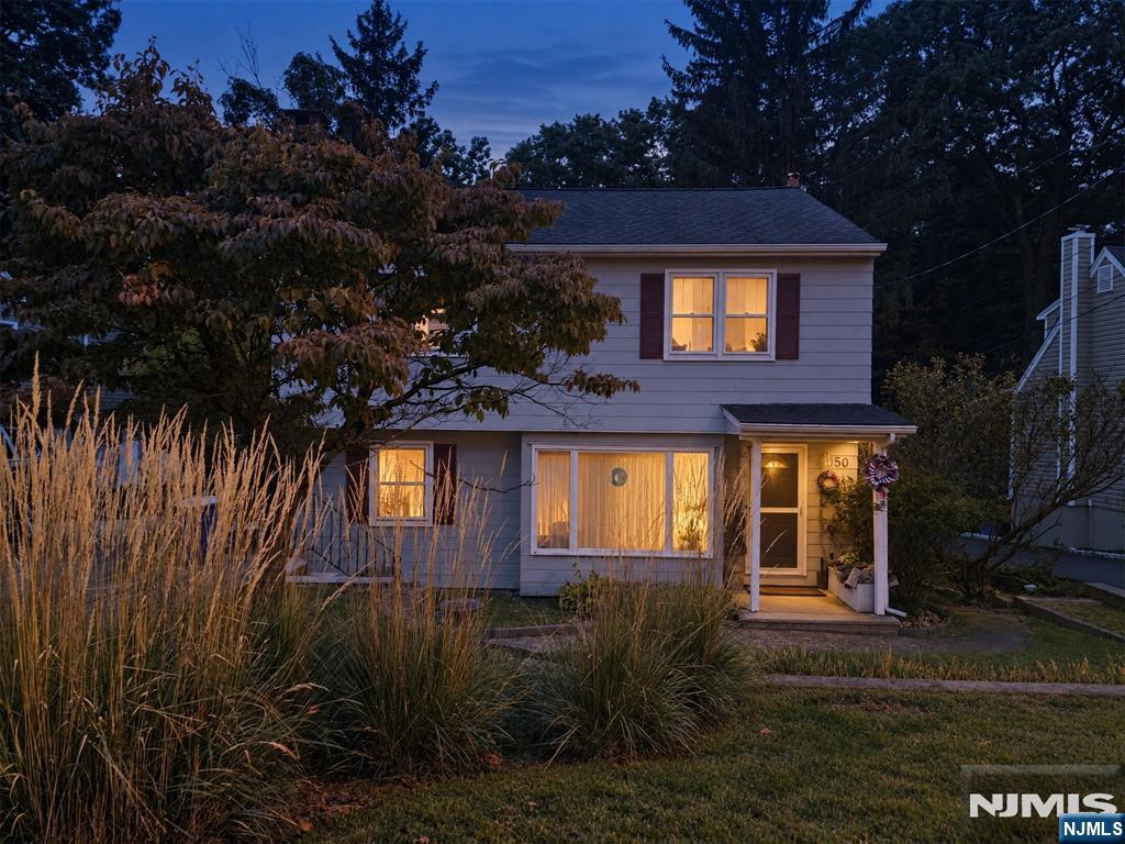 Single family home for sale at 50 Oneida Ave, Oakland, NJ 07436 | MLS# 26039282