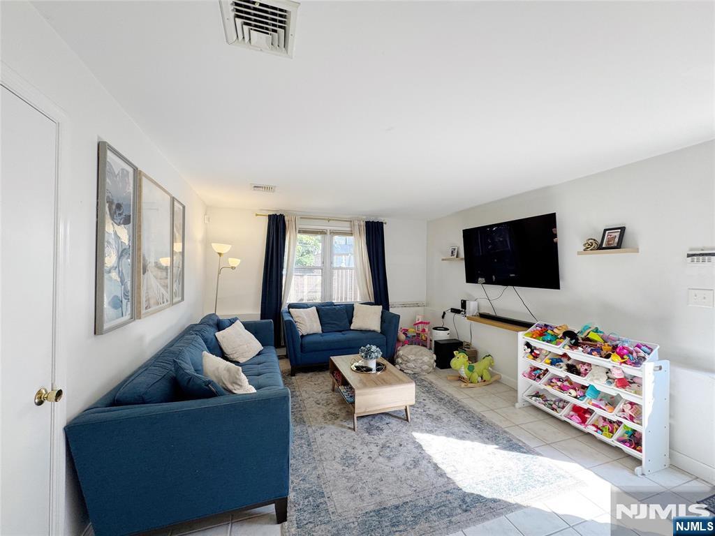 351 Falmouth Avenue 1 - Photo 1