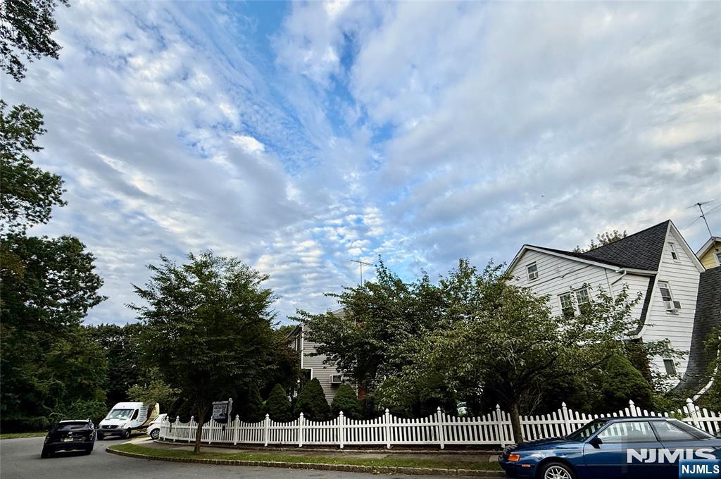 153 Smallwood Avenue - Photo 4