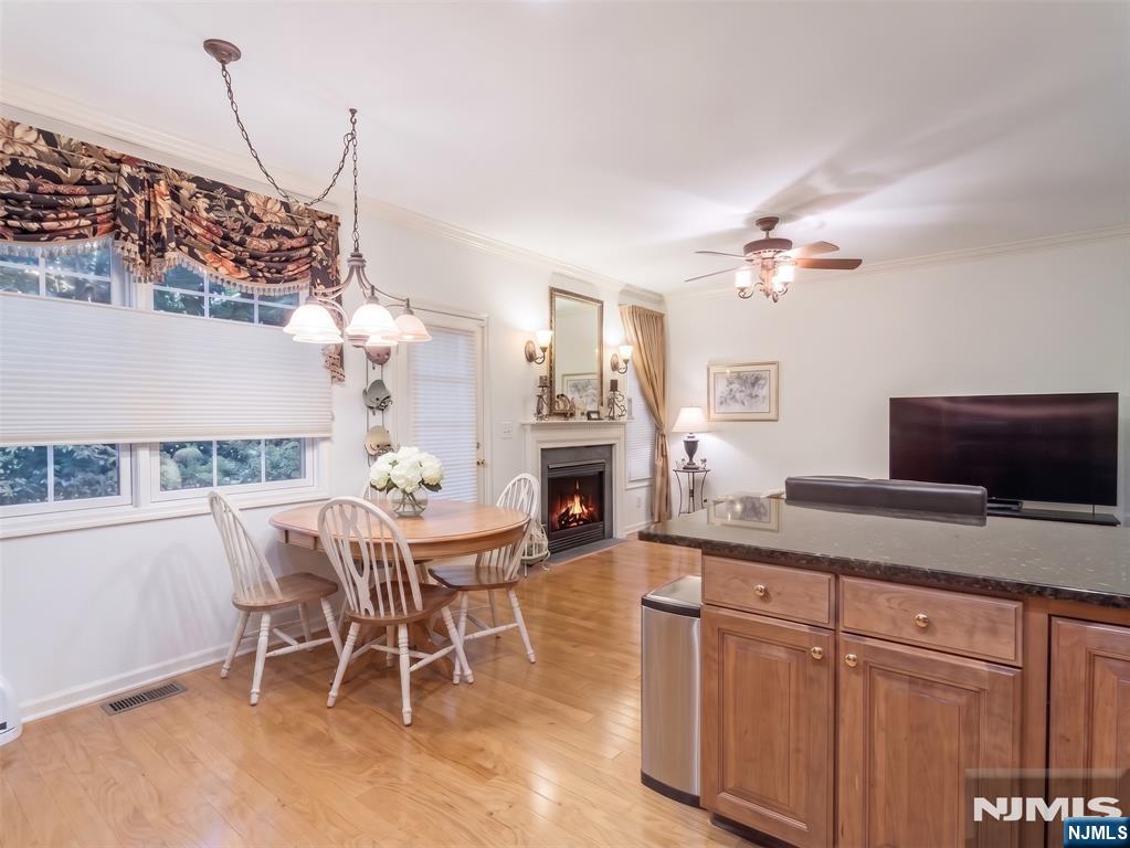 9 Goffle Brook Court 205 - Photo 5