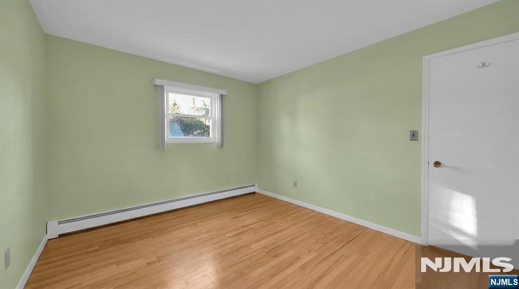 258 9th Street - Photo 9