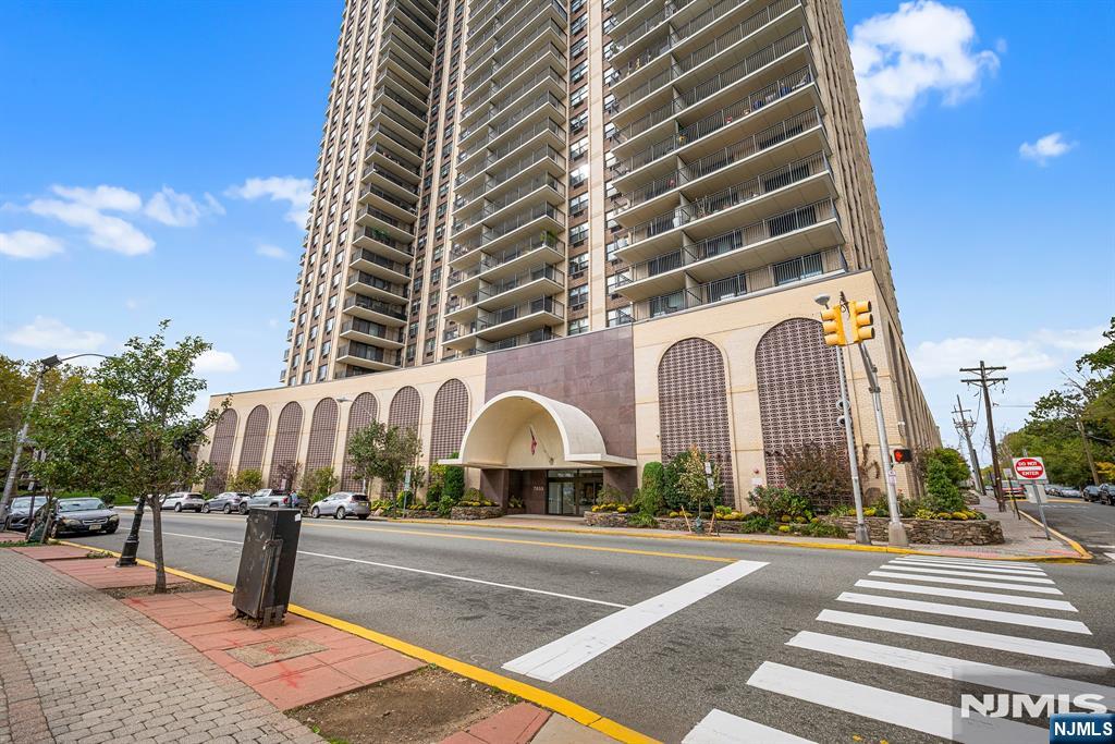 7855 Boulevard 26G - Photo 2