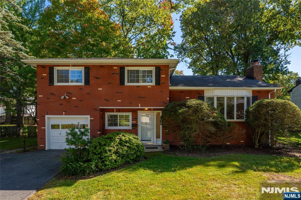 45 Crestmont Road - Photo 1