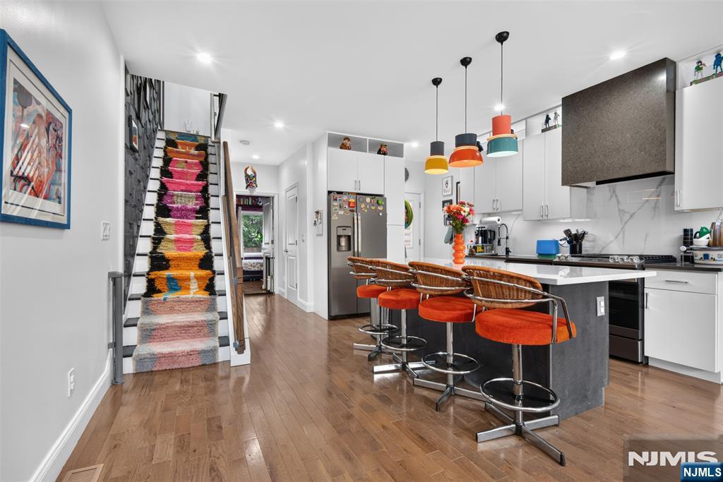 106 Astor Place - Photo 2