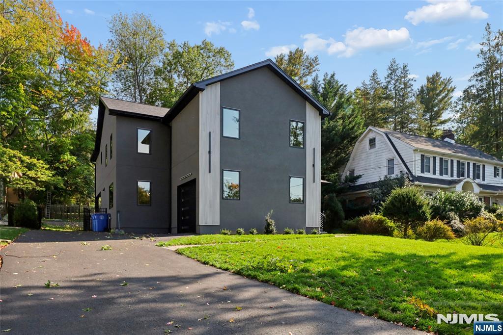106 Prospect Terrace - Photo 1