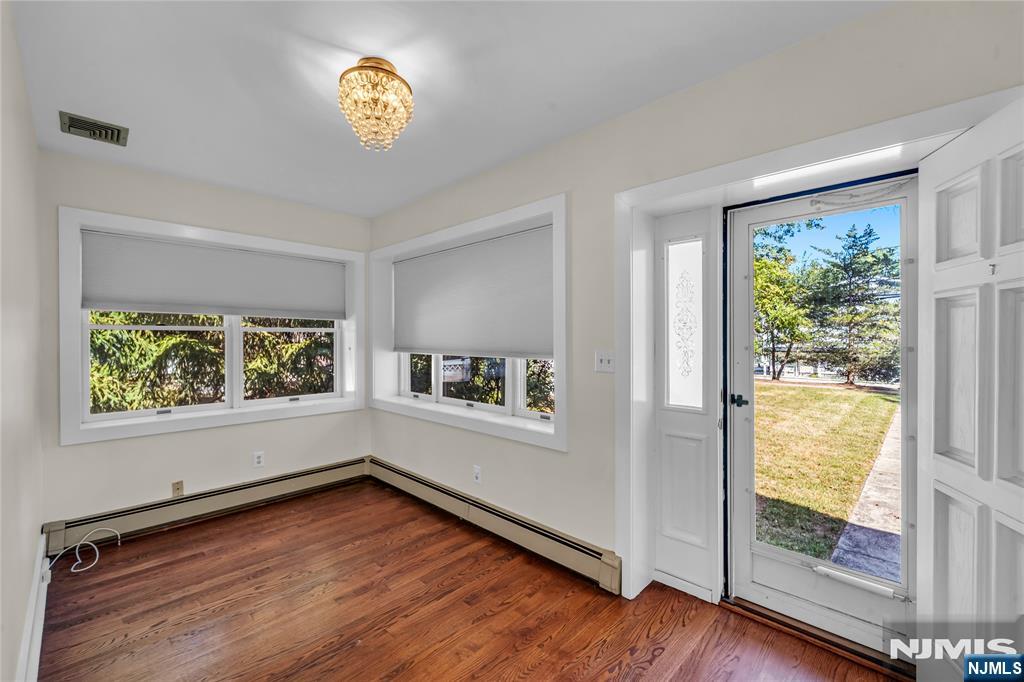 233 Rivervale Road - Photo 2