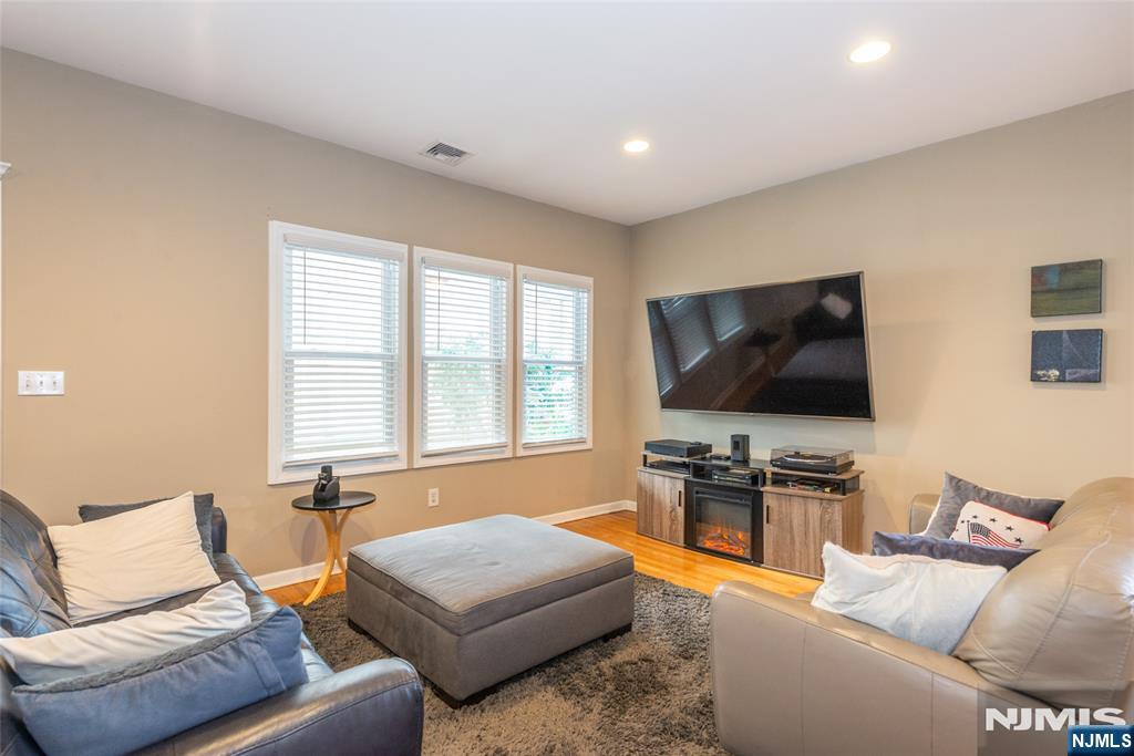 52 Redman Place - Photo 4
