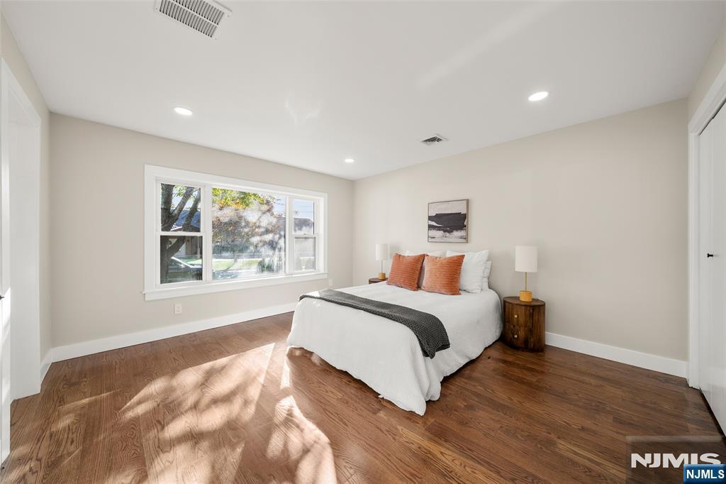 128 Grove Street - Photo 3