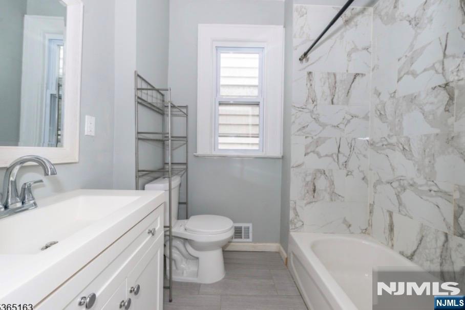 5 Montrose Street - Photo 3