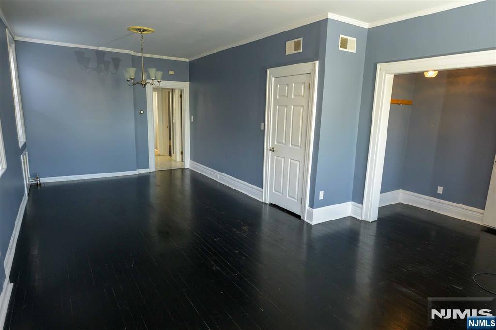 121 Baldwin Place - Photo 3