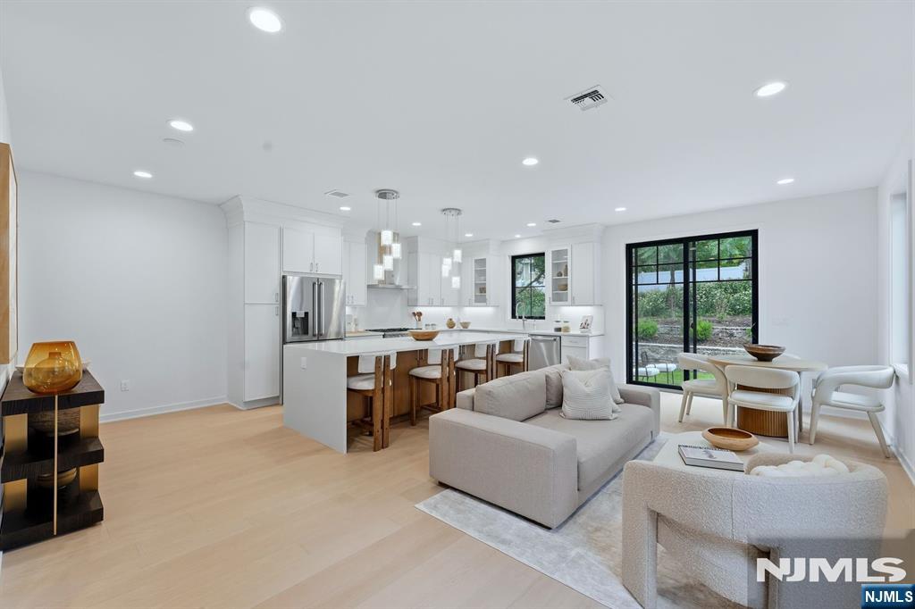 17 Fey Place - Photo 3
