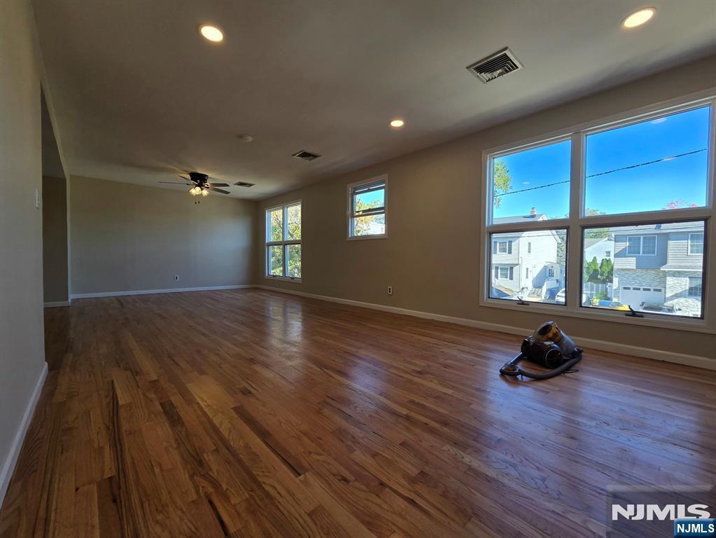19 Morton - Photo 3