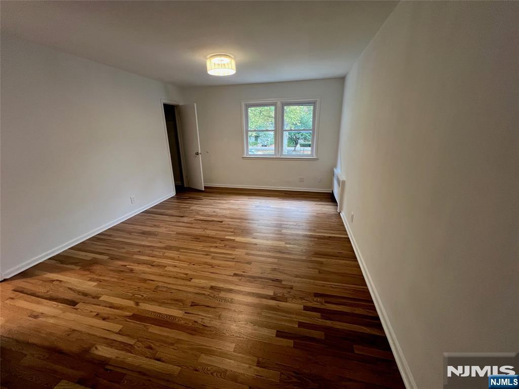 16-06 Plaza Road - Photo 3