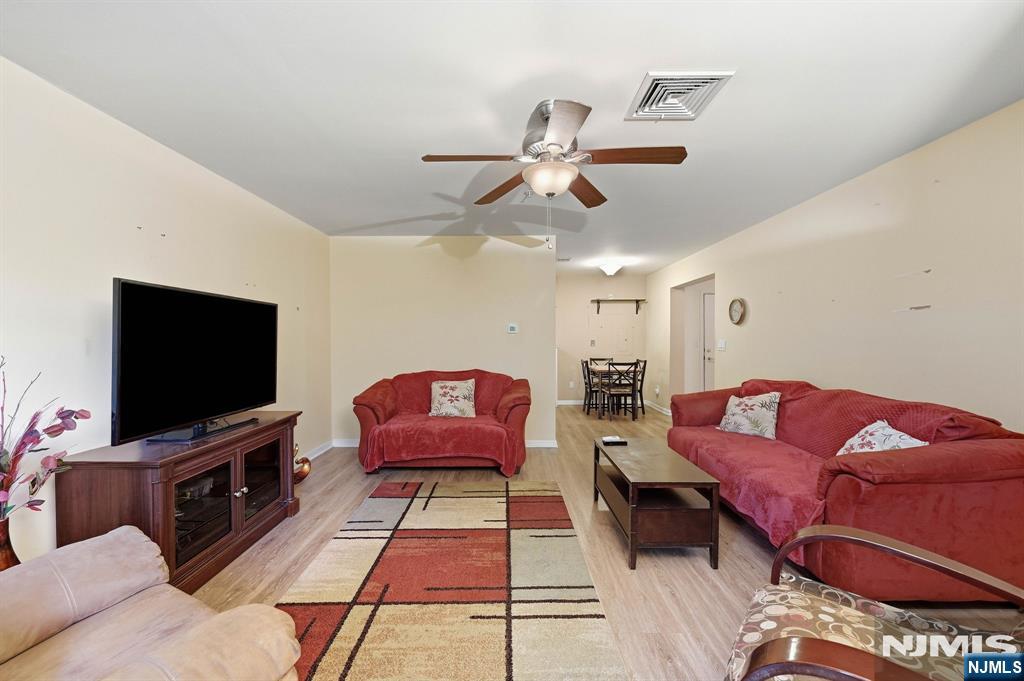 714 Cannella Way 714 - Photo 4