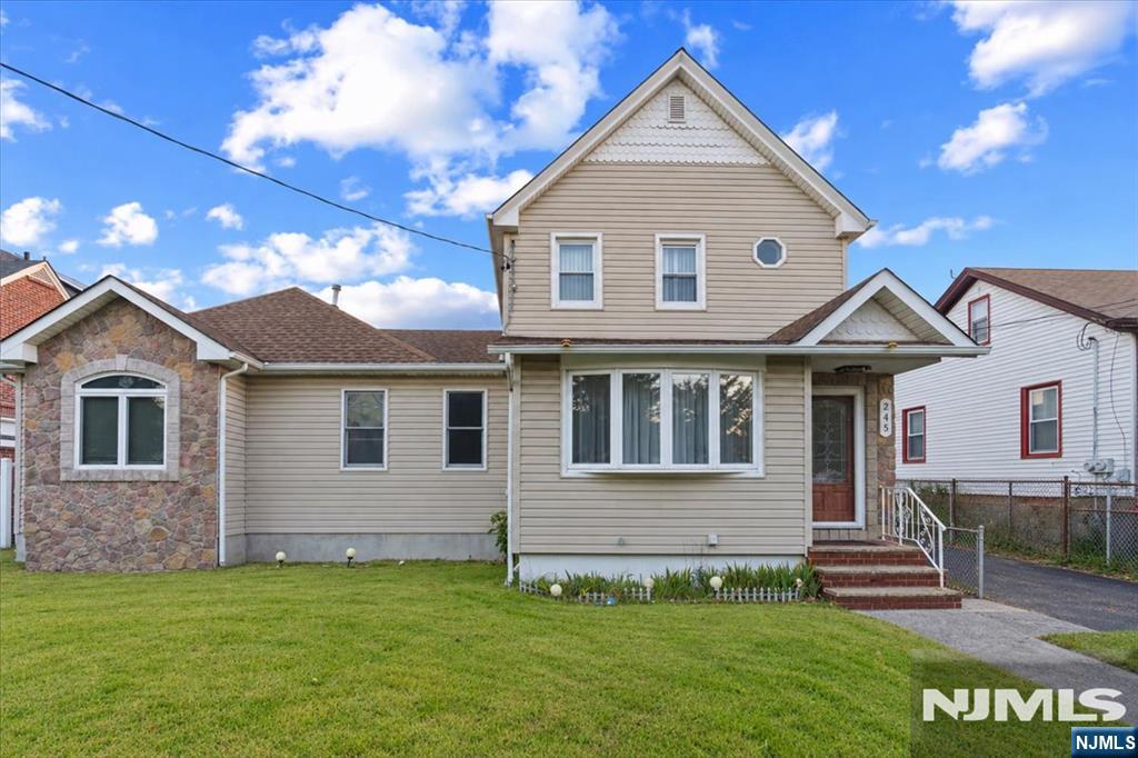 Photo 1 of Single family home for sale at 245 Kingsland Ave, Lyndhurst, NJ 07071 | MLS# 26039436 | Listing updated on 2026-10-16