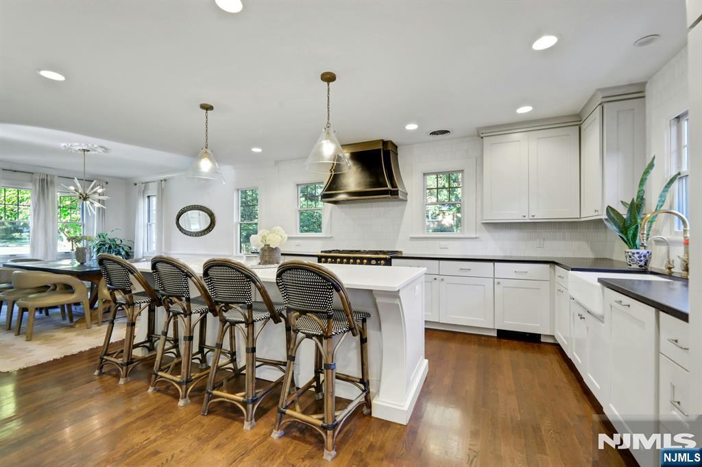 329 Cantrell Road - Photo 2
