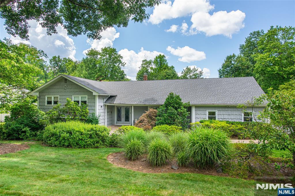 33 Underwood Road - Photo 2
