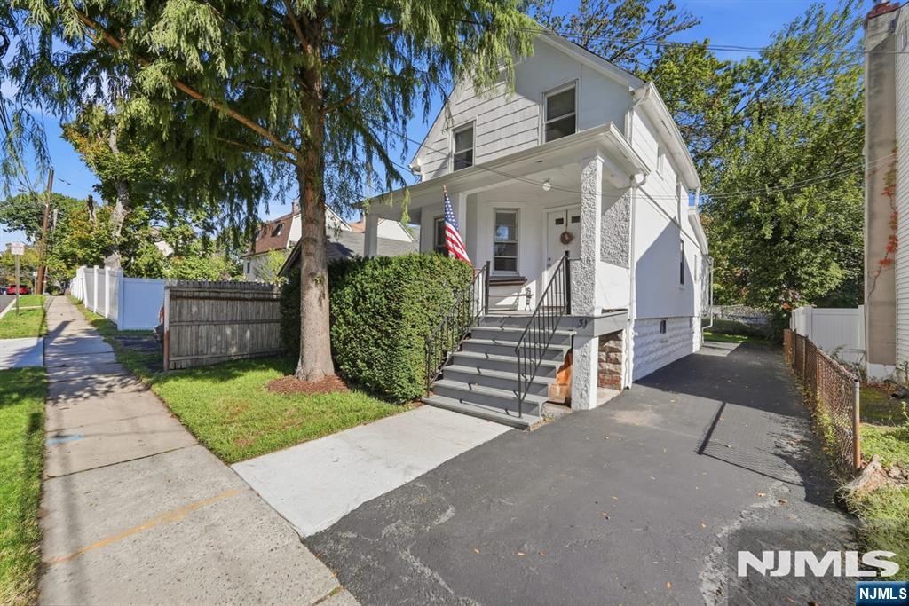 31 Walnut Street - Photo 1