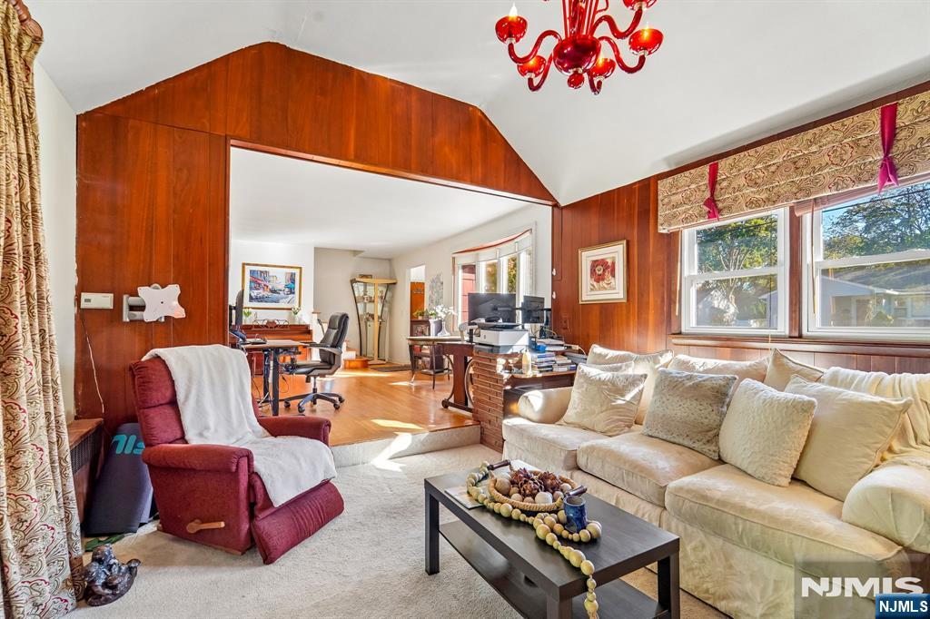 170 Fern Street - Photo 3