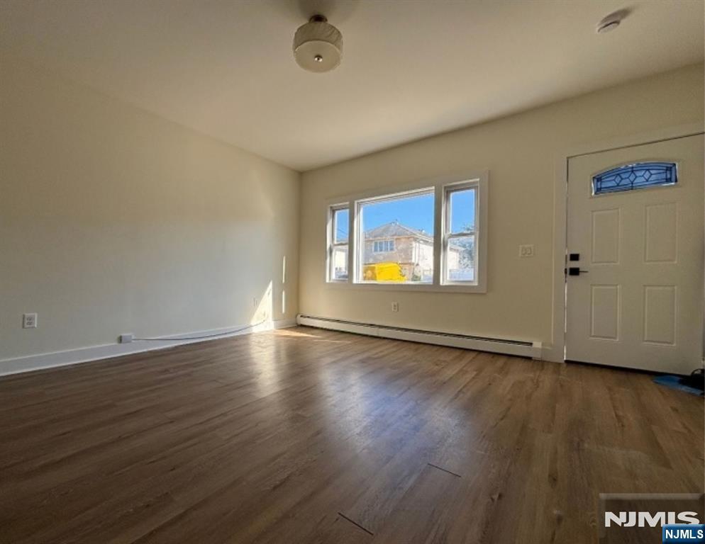 355 River Drive - Photo 3