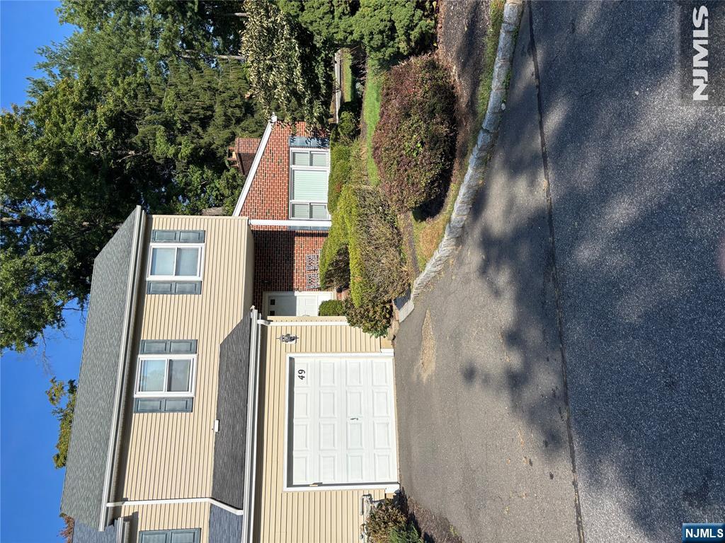 49 Princeton Place - Photo 1