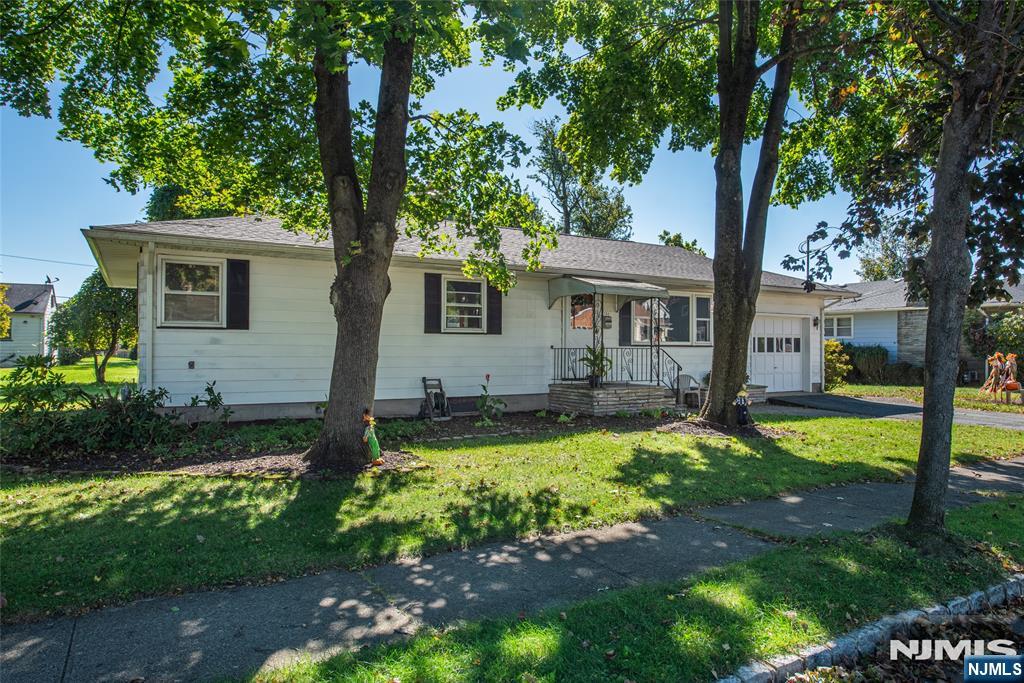 104 Oak Street - Photo 1