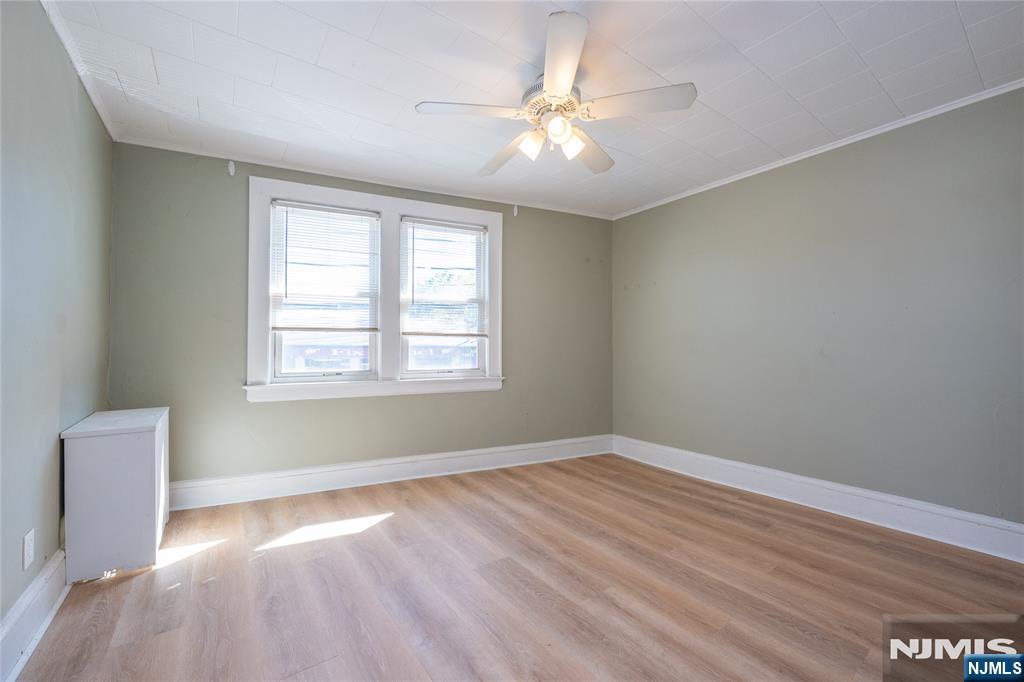 106 Broughton Avenue - Photo 4