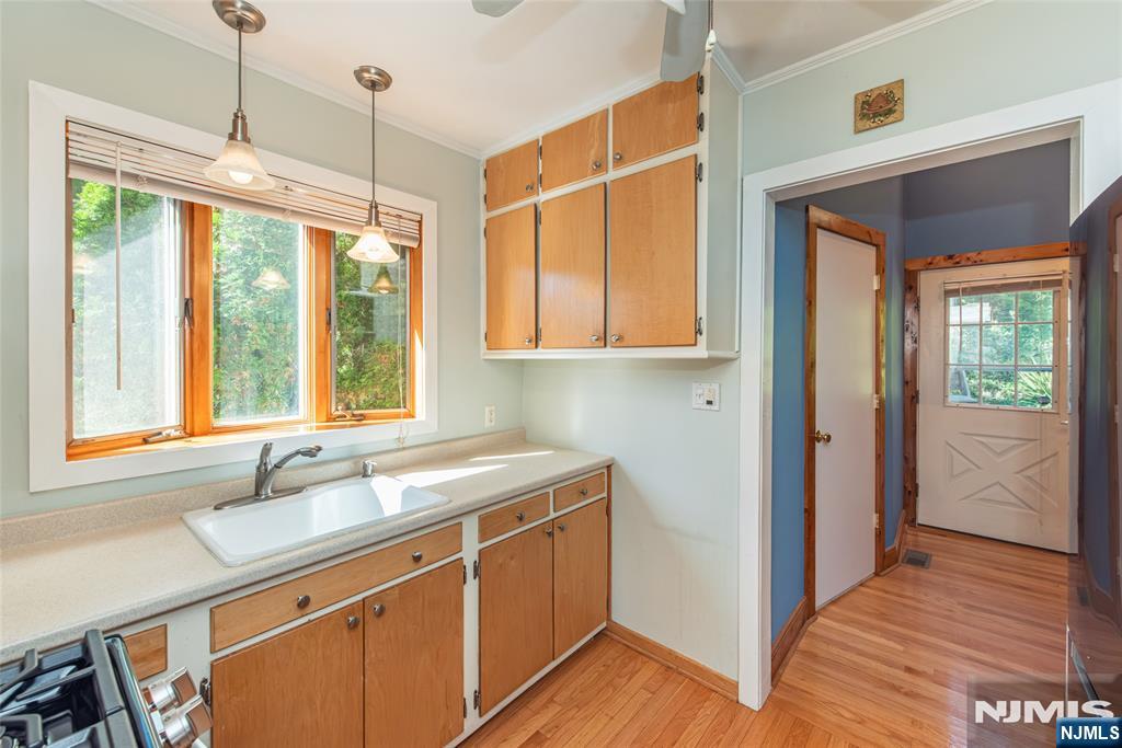 29 Lake Road - Photo 5