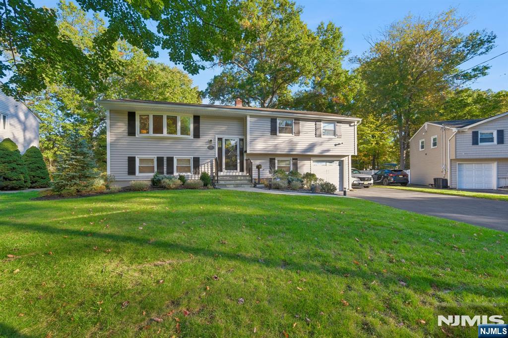 12 Knollwood Drive - Photo 3
