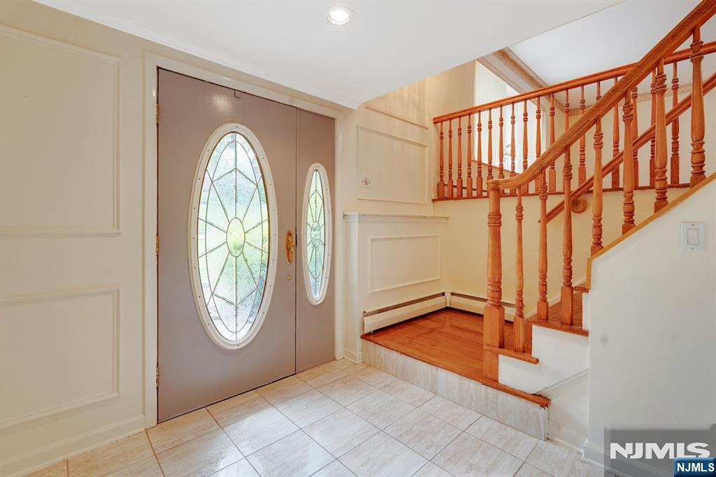 32 Clinton Lane - Photo 3